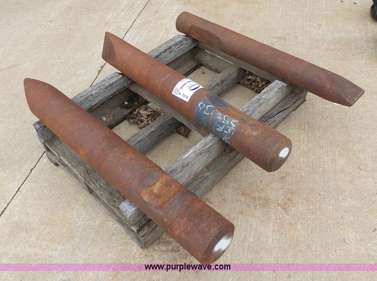 image for item K7978 (3) hydraulic breaker bits