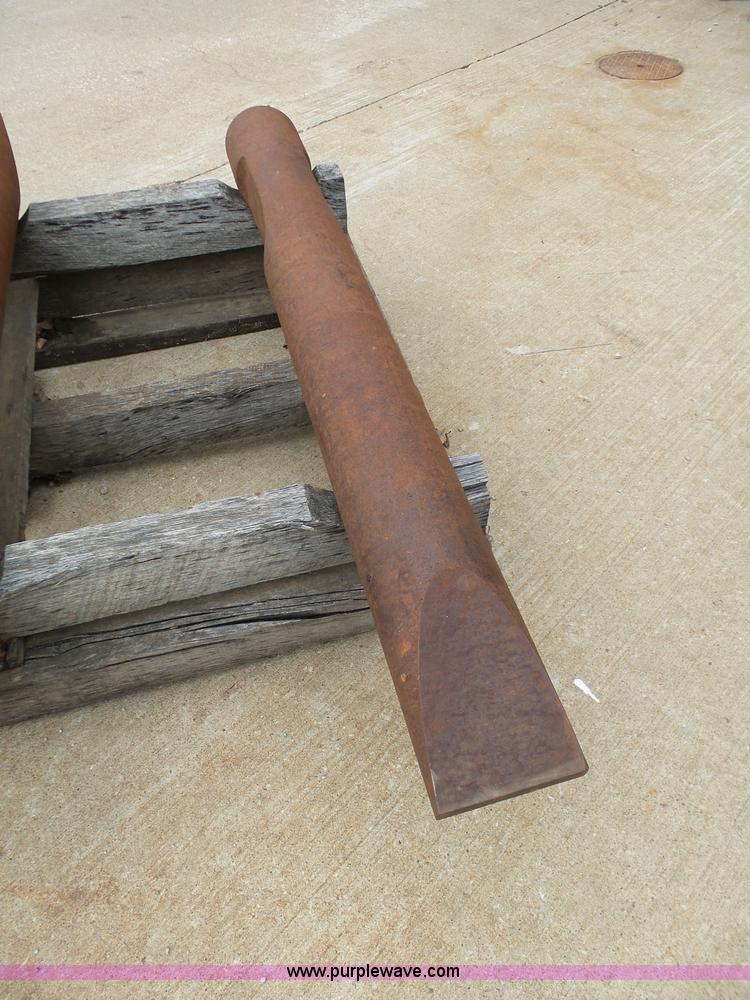 image for item K7978 (3) hydraulic breaker bits