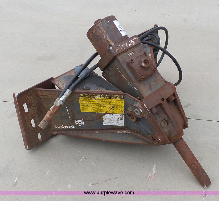 image for item K7980 Bobcat 2500 hydraulic skid steer breaker