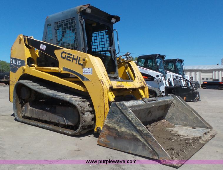 image for item K8285 2008 Gehl CTL75 skid steer