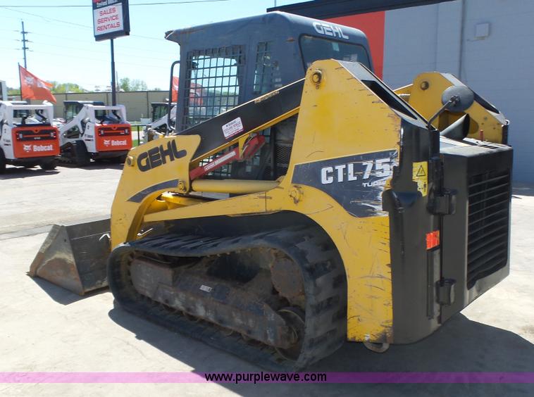 image for item K8285 2008 Gehl CTL75 skid steer