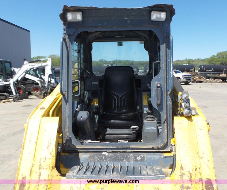 image for item K8285 2008 Gehl CTL75 skid steer