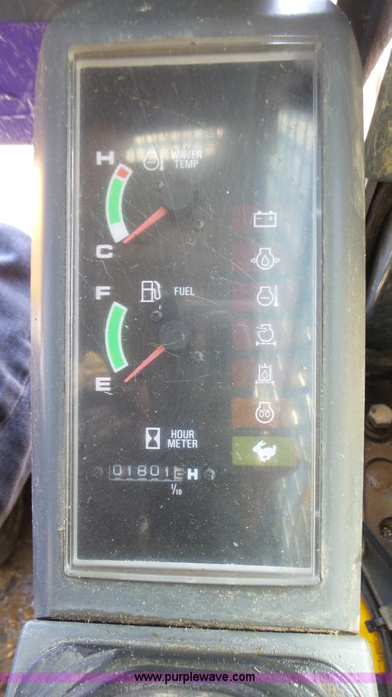 image for item K8285 2008 Gehl CTL75 skid steer