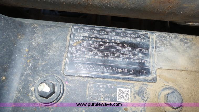 image for item K8285 2008 Gehl CTL75 skid steer