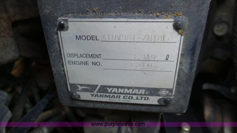 image for item K8285 2008 Gehl CTL75 skid steer