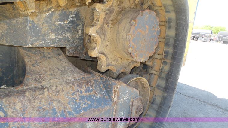 image for item K8285 2008 Gehl CTL75 skid steer