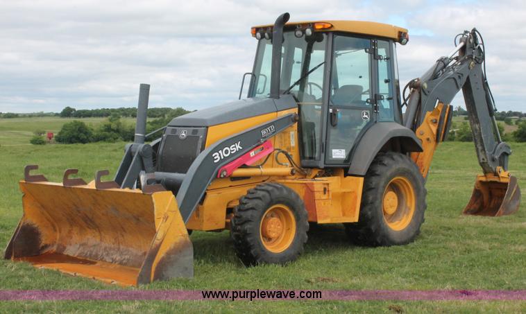 image for item K8902 2012 John Deere 310SK backhoe
