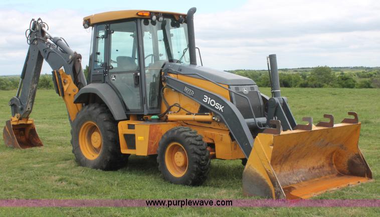 image for item K8902 2012 John Deere 310SK backhoe