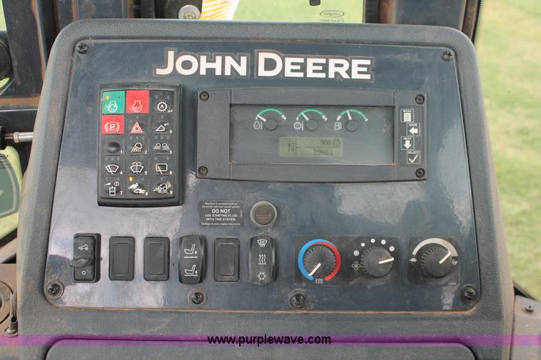 image for item K8902 2012 John Deere 310SK backhoe