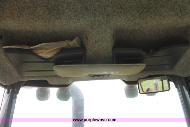 image for item K8902 2012 John Deere 310SK backhoe