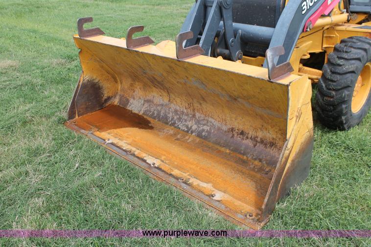 image for item K8902 2012 John Deere 310SK backhoe