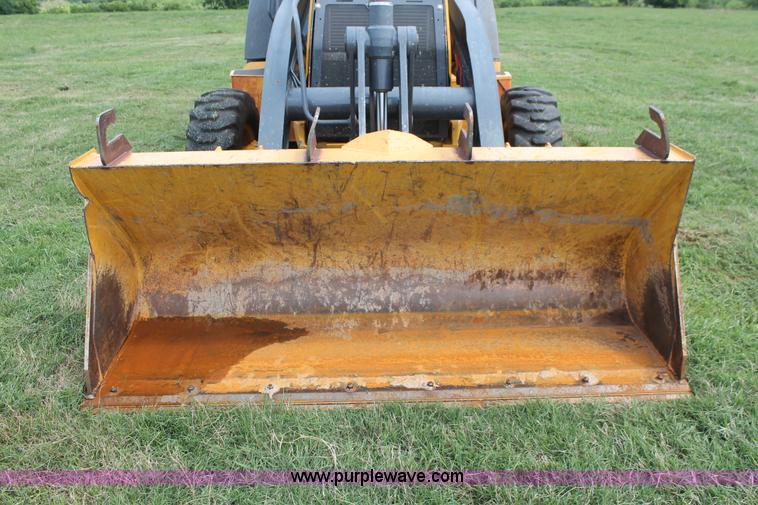 image for item K8902 2012 John Deere 310SK backhoe