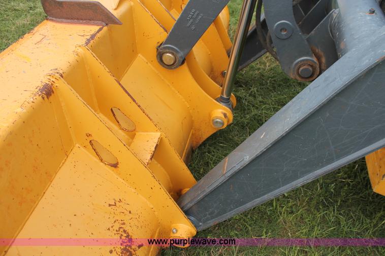 image for item K8902 2012 John Deere 310SK backhoe