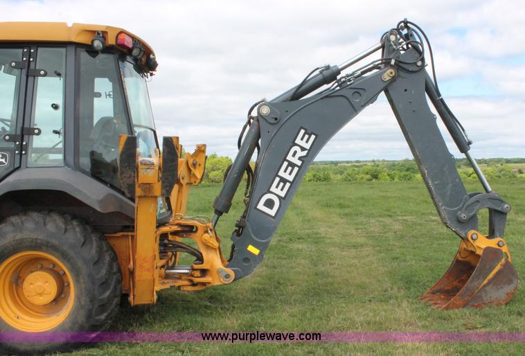 image for item K8902 2012 John Deere 310SK backhoe