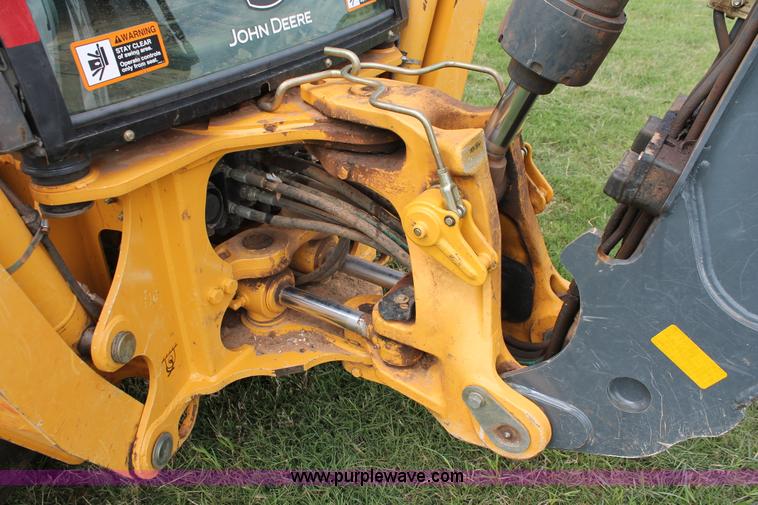 image for item K8902 2012 John Deere 310SK backhoe