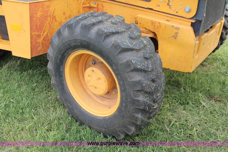 image for item K8902 2012 John Deere 310SK backhoe