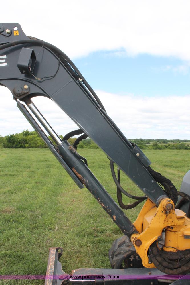 image for item K8903 2011 John Deere 50D mini excavator