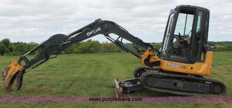 image for item K8903 2011 John Deere 50D mini excavator