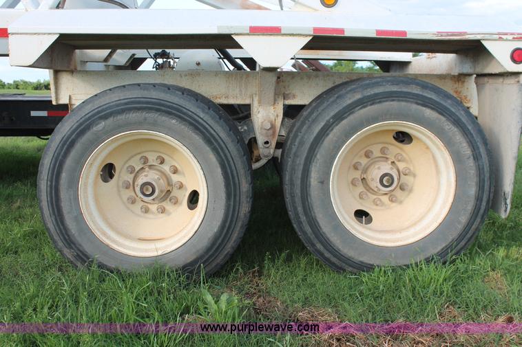 image for item K8907 2006 Manac LWBD-A40 bottom dump trailer