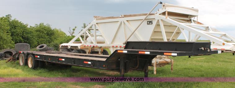 image for item K8908 1991 Kalyn Siebert LB-35T low boy trailer
