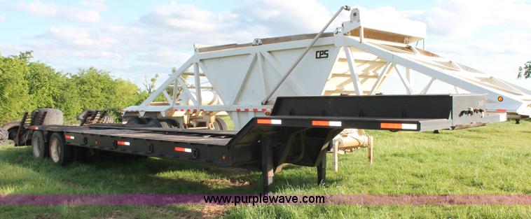 image for item K8908 1991 Kalyn Siebert LB-35T low boy trailer