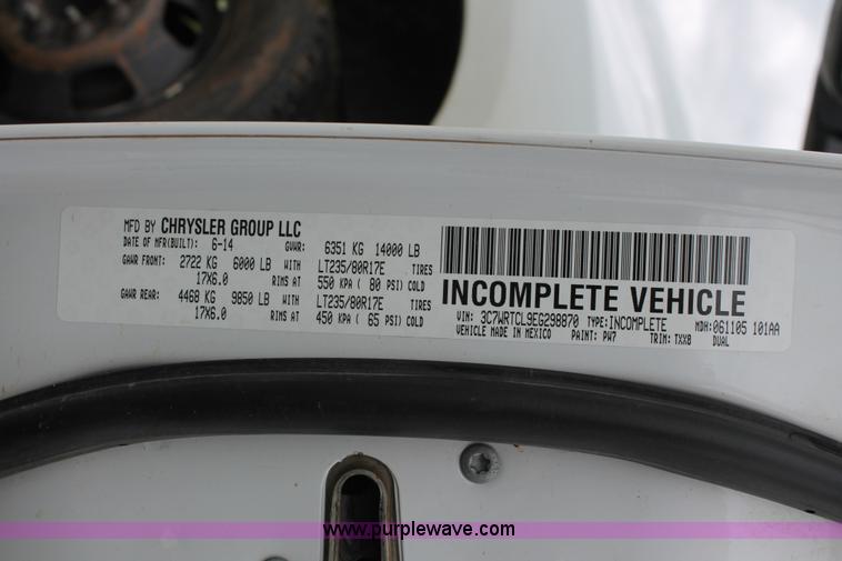 image for item K8913 2014 Dodge Ram 3500HD Quad Cab flatbed pickup truck