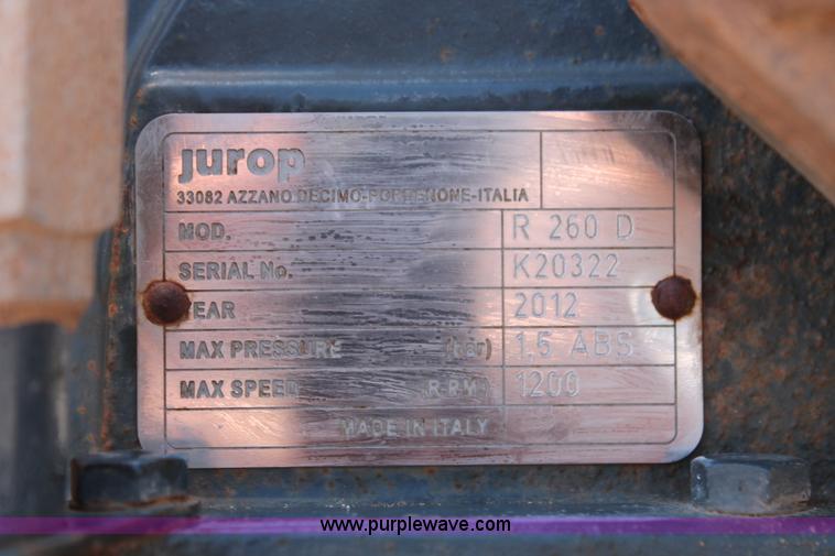 image for item K8953 2000 Sterling L9511 vacuum truck