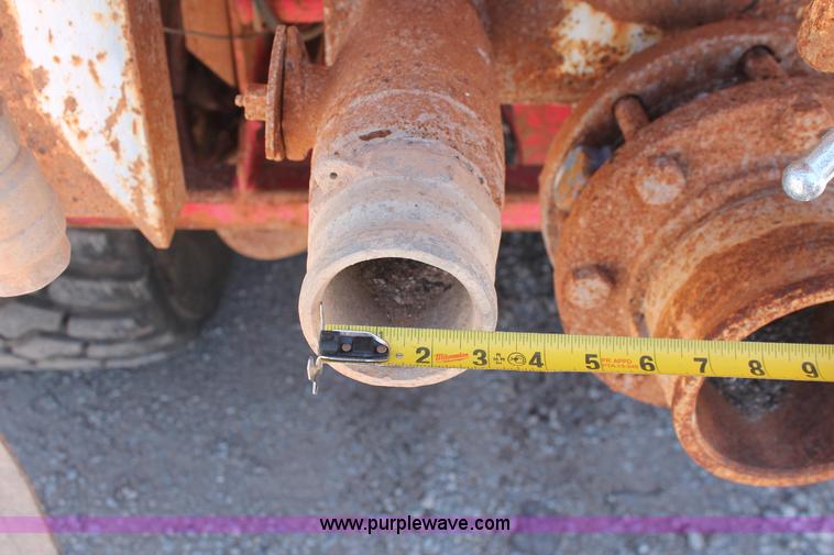 image for item K8953 2000 Sterling L9511 vacuum truck