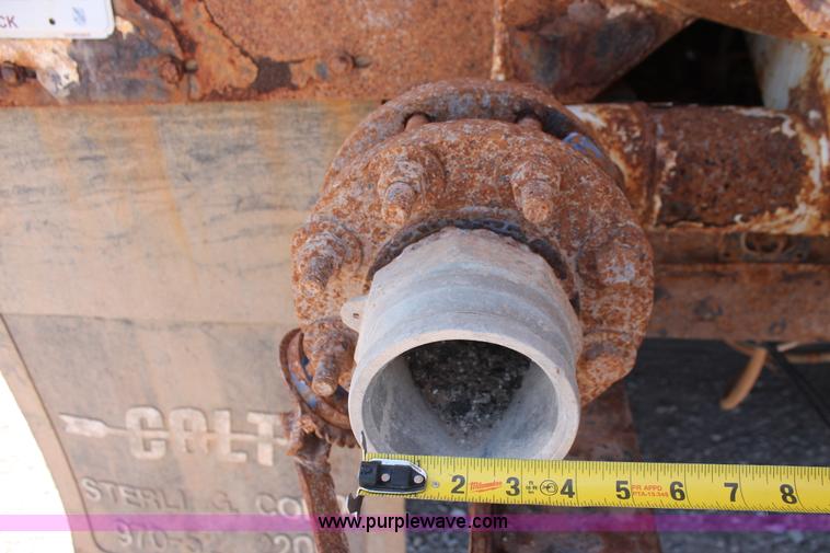 image for item K8954 2000 Sterling A9500 vacuum truck