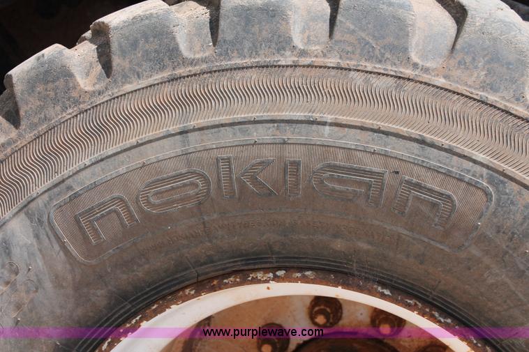 image for item K8954 2000 Sterling A9500 vacuum truck