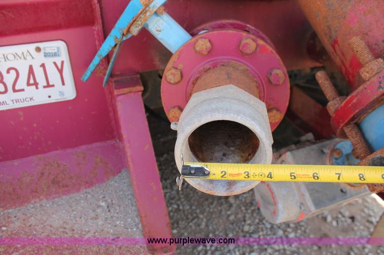 image for item K8955 2000 Mack RD688S vacuum truck