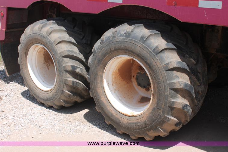 image for item K8955 2000 Mack RD688S vacuum truck