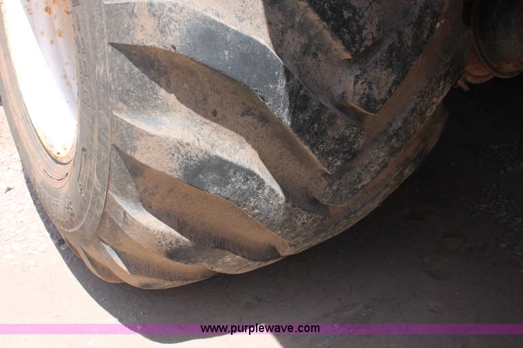 image for item K8955 2000 Mack RD688S vacuum truck