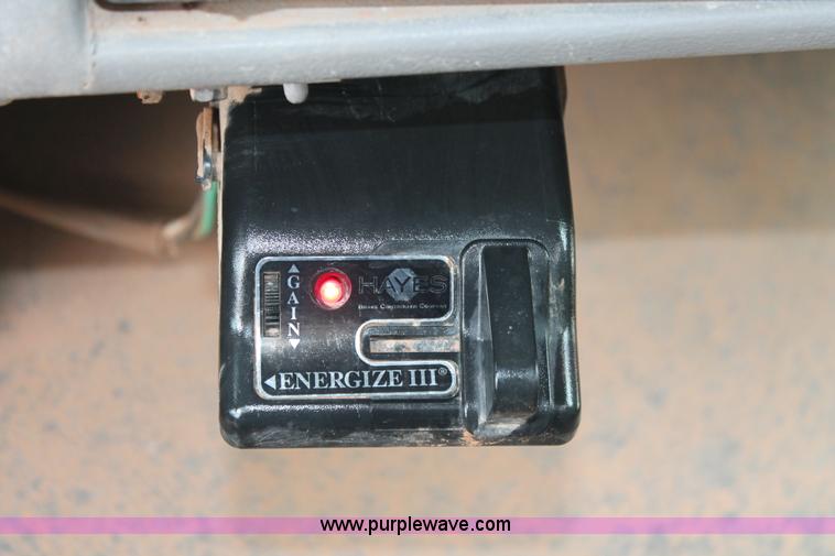 image for item K8956 2000 Sterling L9500 applicator spreader truck