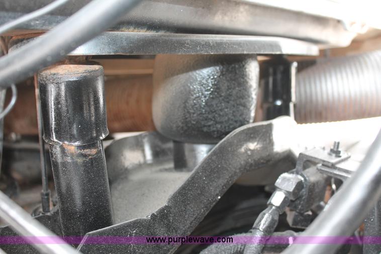 image for item K8957 2000 Mack CH613 dump truck