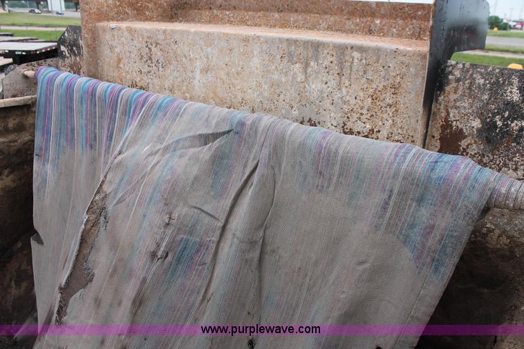 image for item K8957 2000 Mack CH613 dump truck