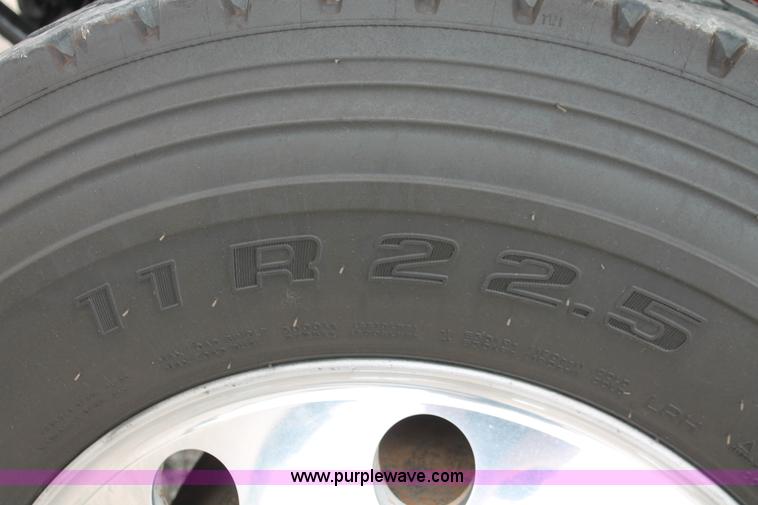 image for item K8957 2000 Mack CH613 dump truck