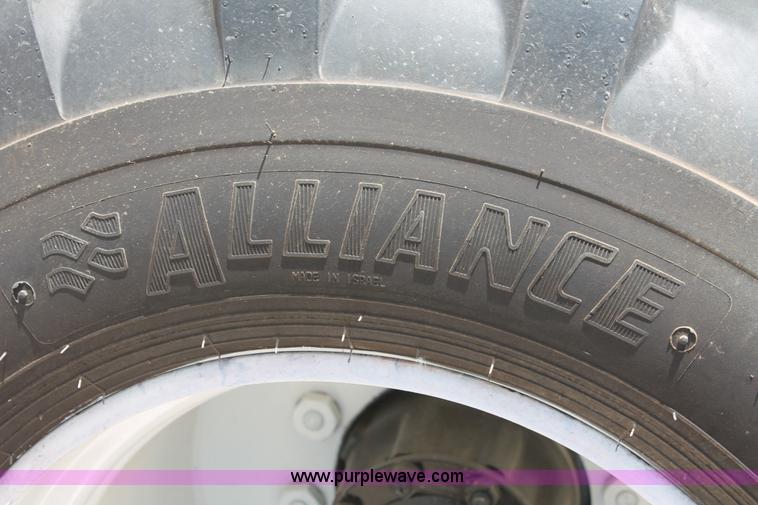 image for item K8958 1995 Mack CH613 vacuum truck