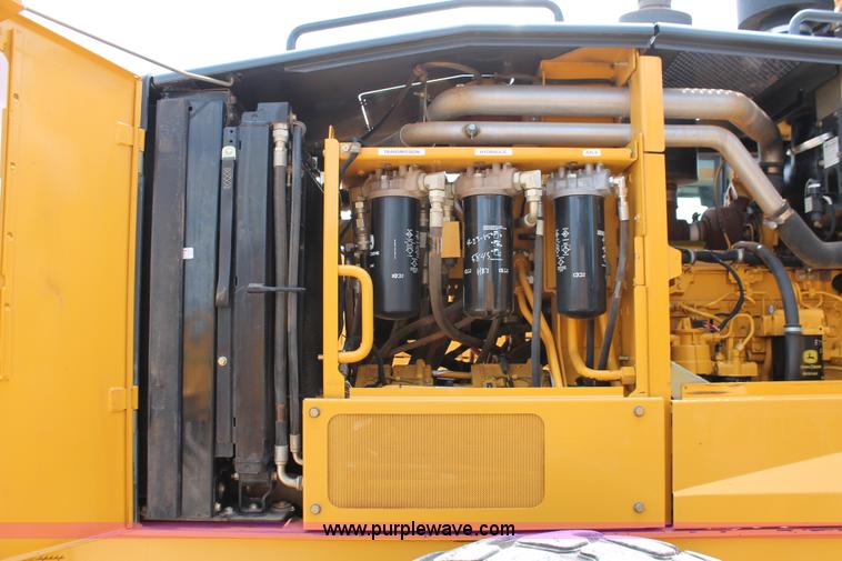 image for item K8959 2010 John Deere 672G motor grader