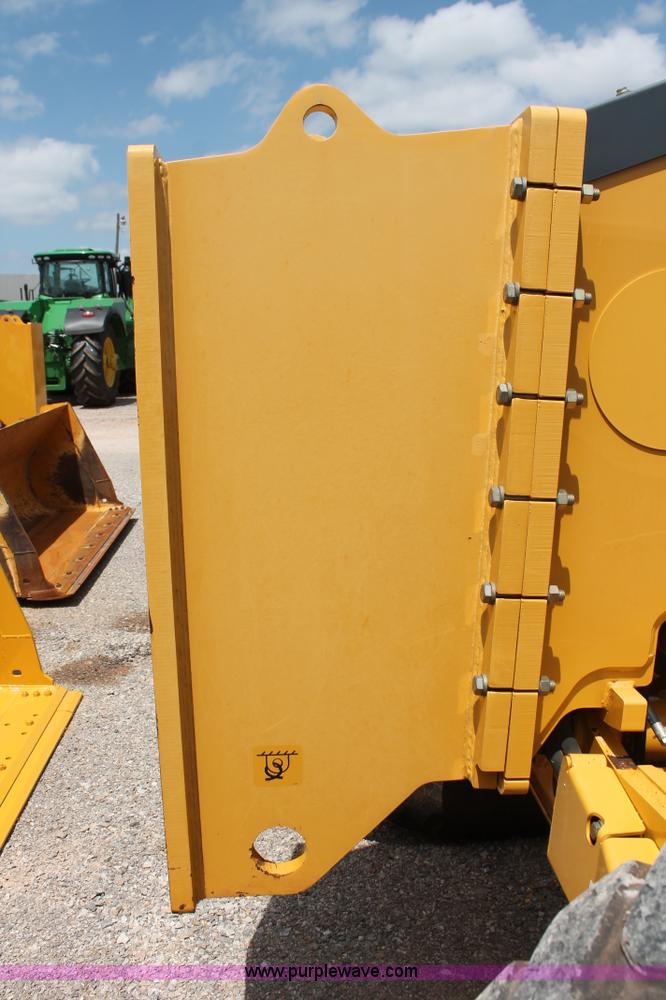 image for item K8959 2010 John Deere 672G motor grader