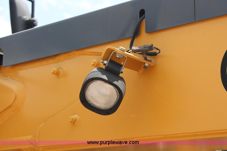 image for item K8959 2010 John Deere 672G motor grader