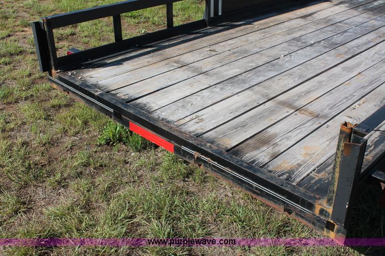 image for item K8963 2012 Kearney utility trailer