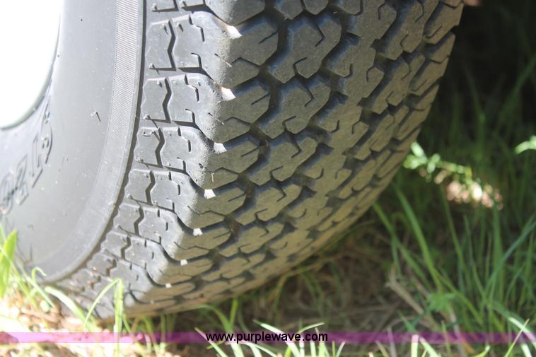 image for item K8966 2011 Kearney worksite cooling trailer