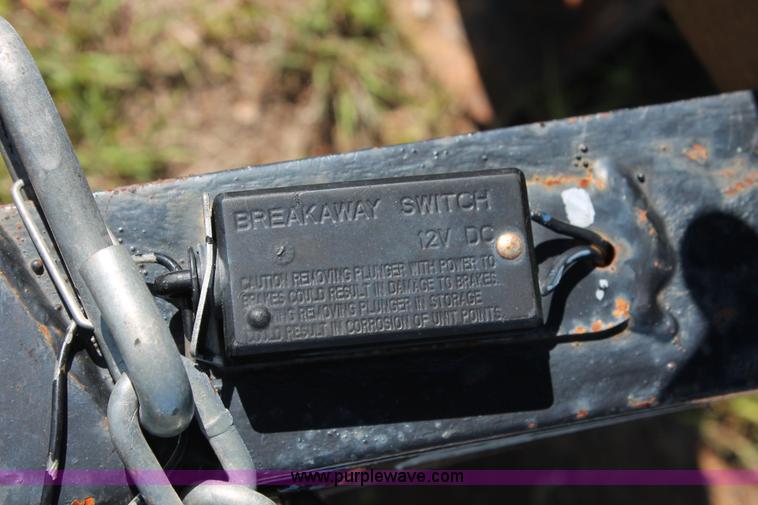 image for item K8966 2011 Kearney worksite cooling trailer