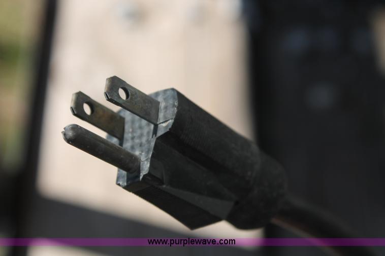 image for item K8967 2012 Texoma worksite cooling trailer