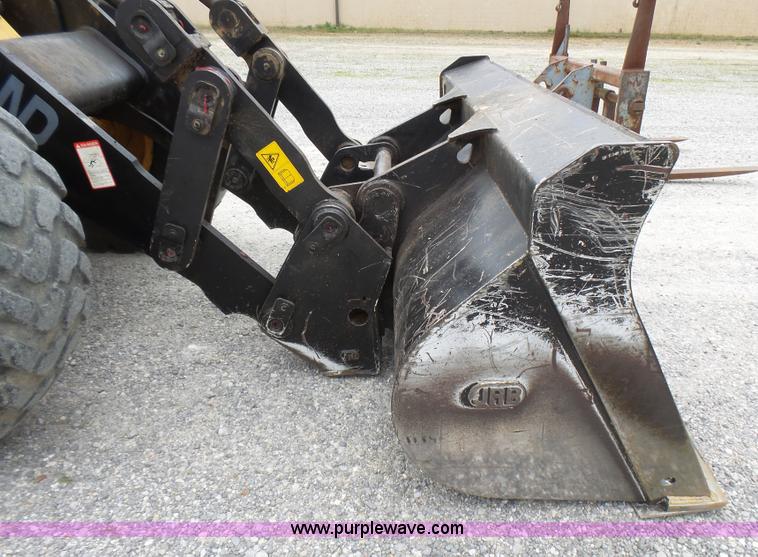 image for item L2000 New Holland 130TC wheel loader