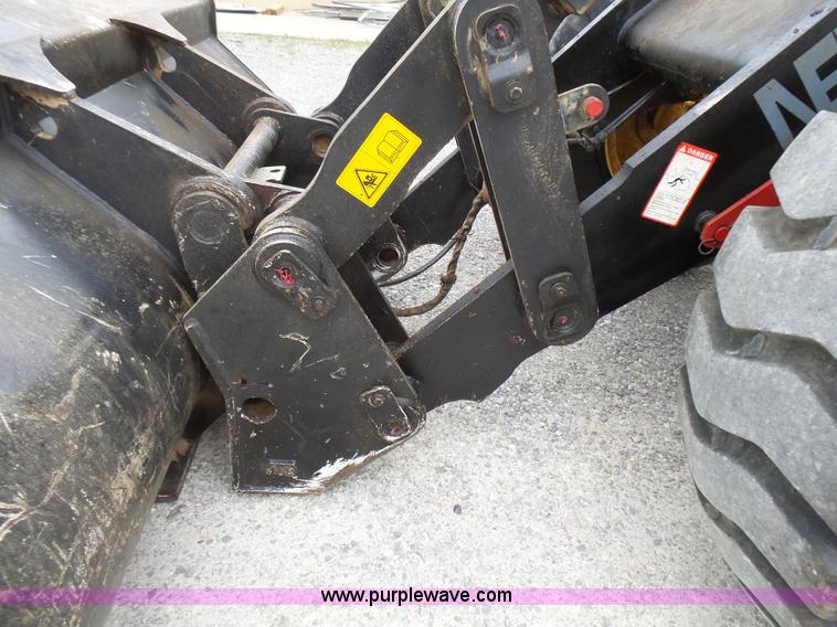 image for item L2000 New Holland 130TC wheel loader