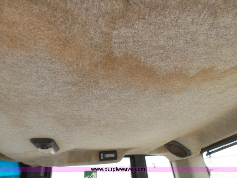 image for item L2000 New Holland 130TC wheel loader