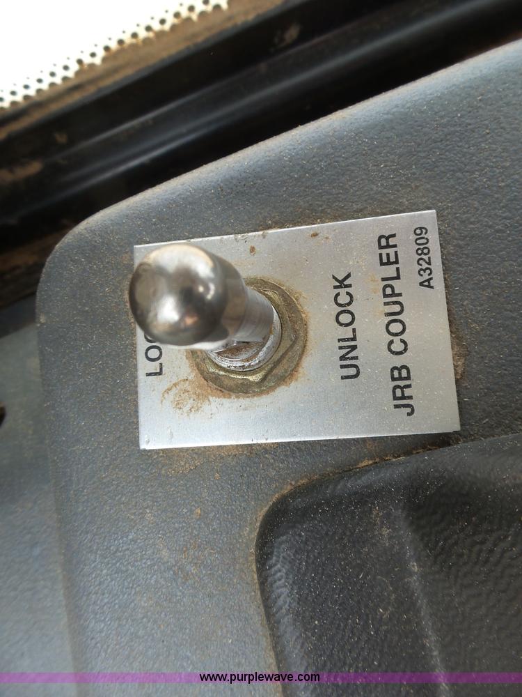 image for item L2000 New Holland 130TC wheel loader