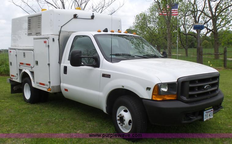 image for item L2001 2000 Ford F350 Super Duty service truck
